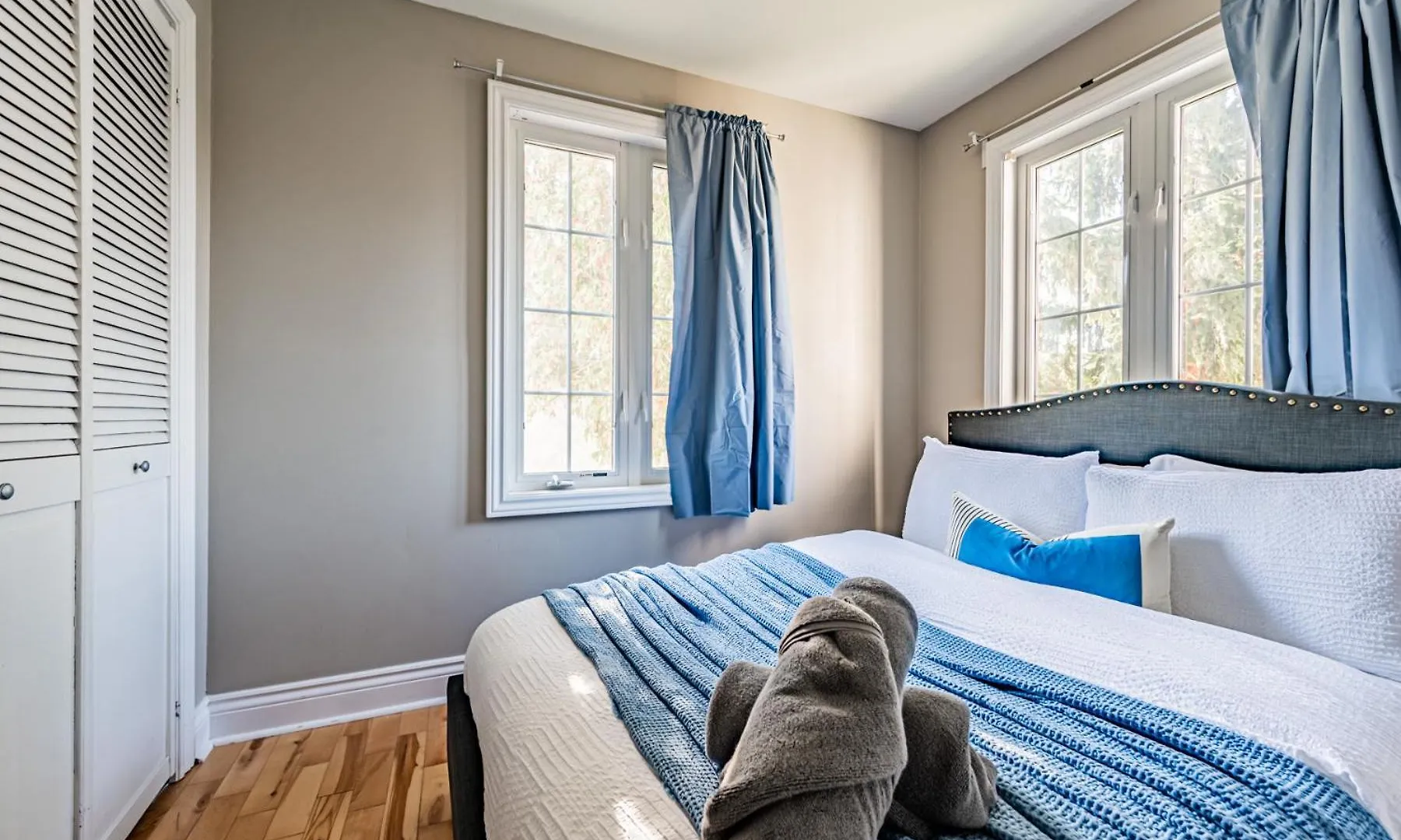 Villa Squires Residence Inn Toronto Canada